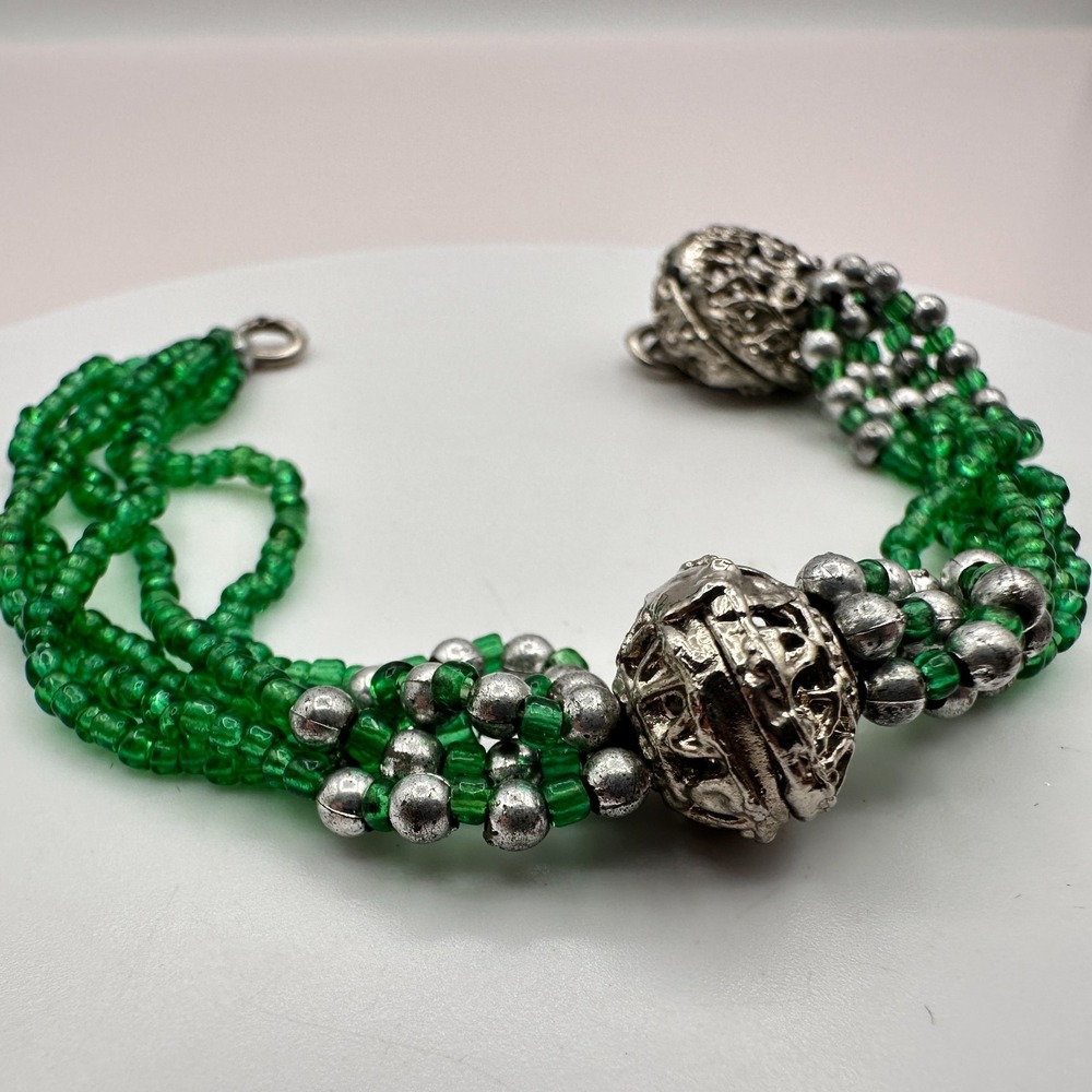 Vintage 90s Silver Tone Multi-Strand Green Bead Boho Bracelet Jewelry